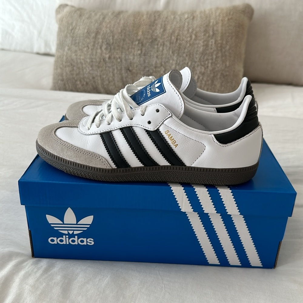 Adidas Sambas size 36.5